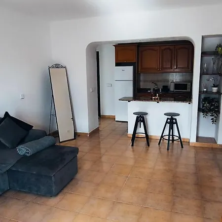 Vv Maruja * Arrieta (Lanzarote)